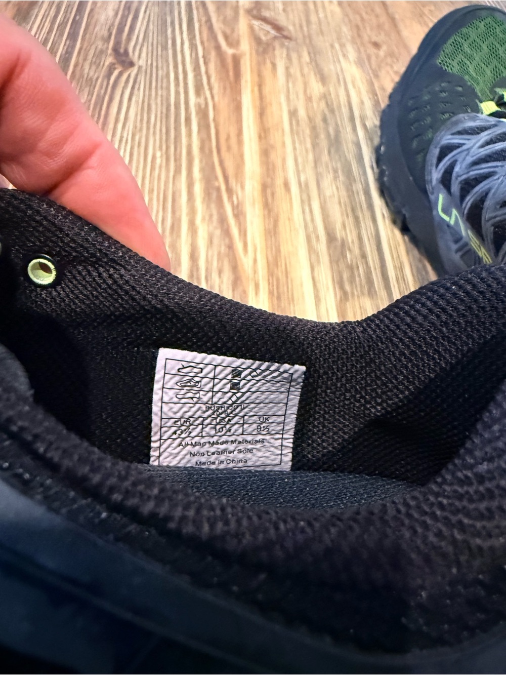 La Sportiva Women’s Bushido II Trail Shoes - Black/Olive Green with Neon Accent - Picture 6 of 6